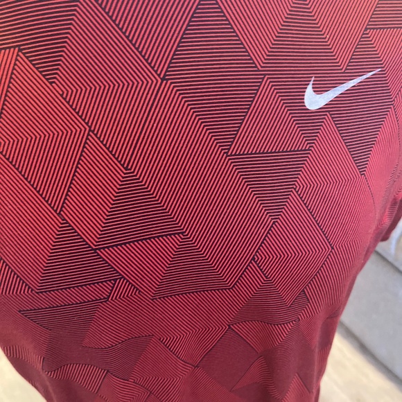 Nike Dri-Fit Training Short Sleeve Shirt red - Picture 3 of 7
